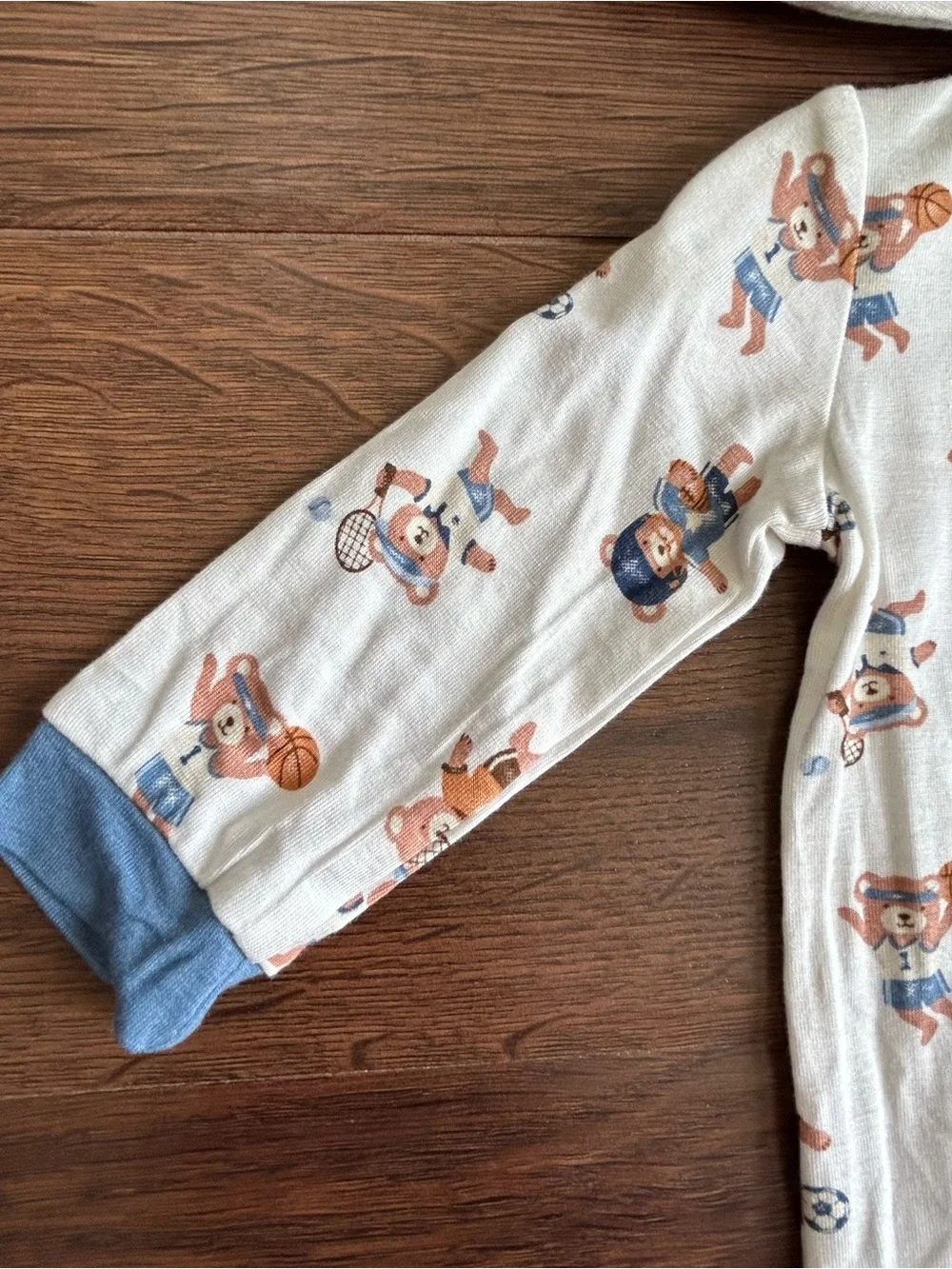 Milkberry bamboo footie